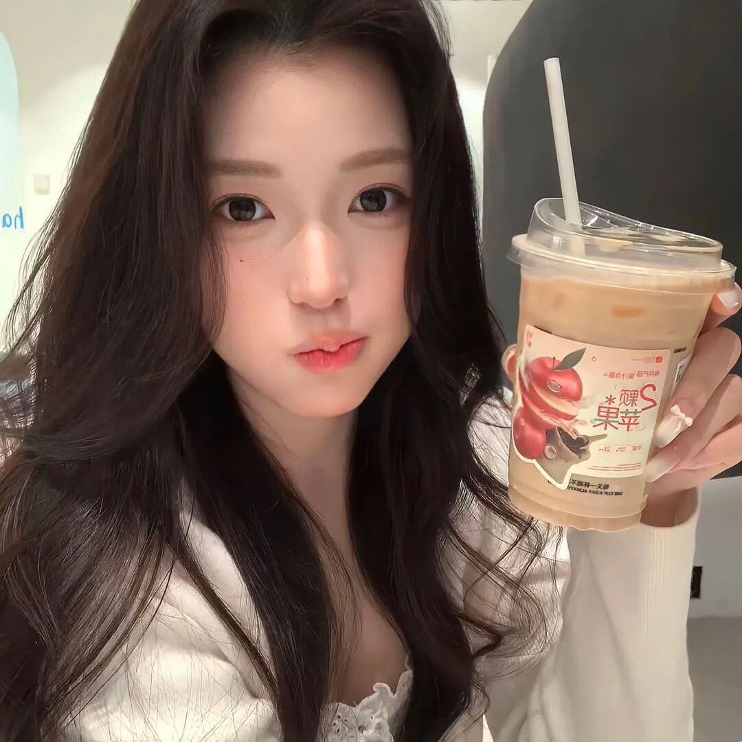 𝙒𝙚𝘾𝙝𝙖𝙩｜ins高级质感顶美头像