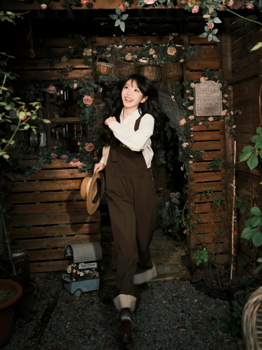 二十八岁的田曦薇你好希望我们都能吃的好睡的好有好的朋友拥有好的运气​​​