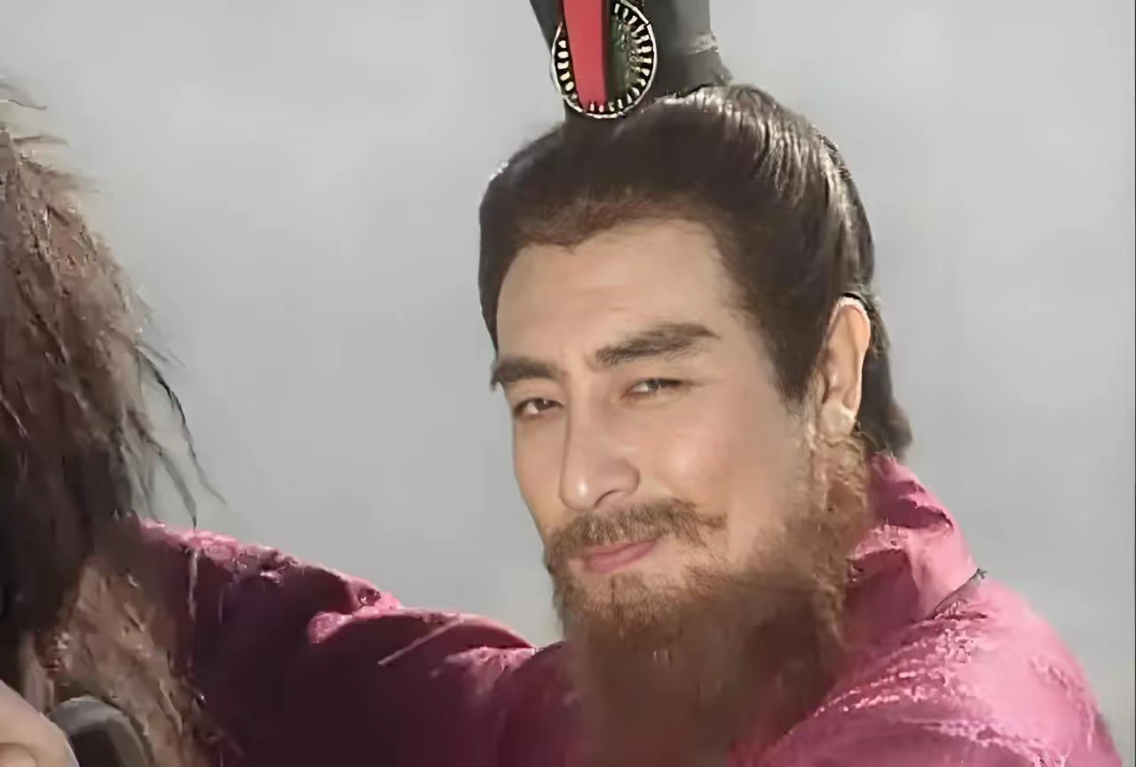 读完三国演义，我真的搞不明白，孙权后半辈子都在忙些什么。曹操说：若是上天再给我十年寿命，我必定统一天