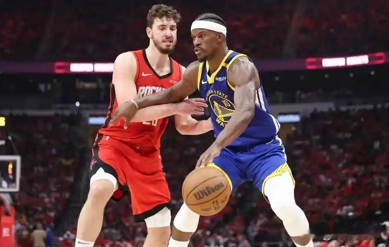 这大概就是NBA最不讲道理的因果律武器了。每当勇士在季后赛把火箭送回家钓鱼，