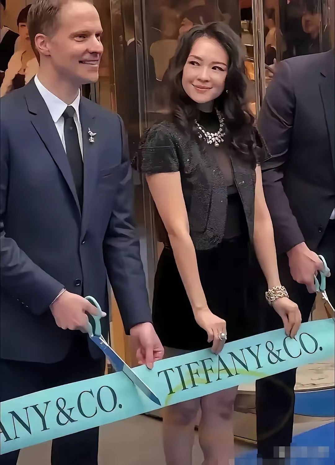 章子怡示范了46岁可以是一切重新开始的黄金年龄。只要你的本事够硬，你的心气够足