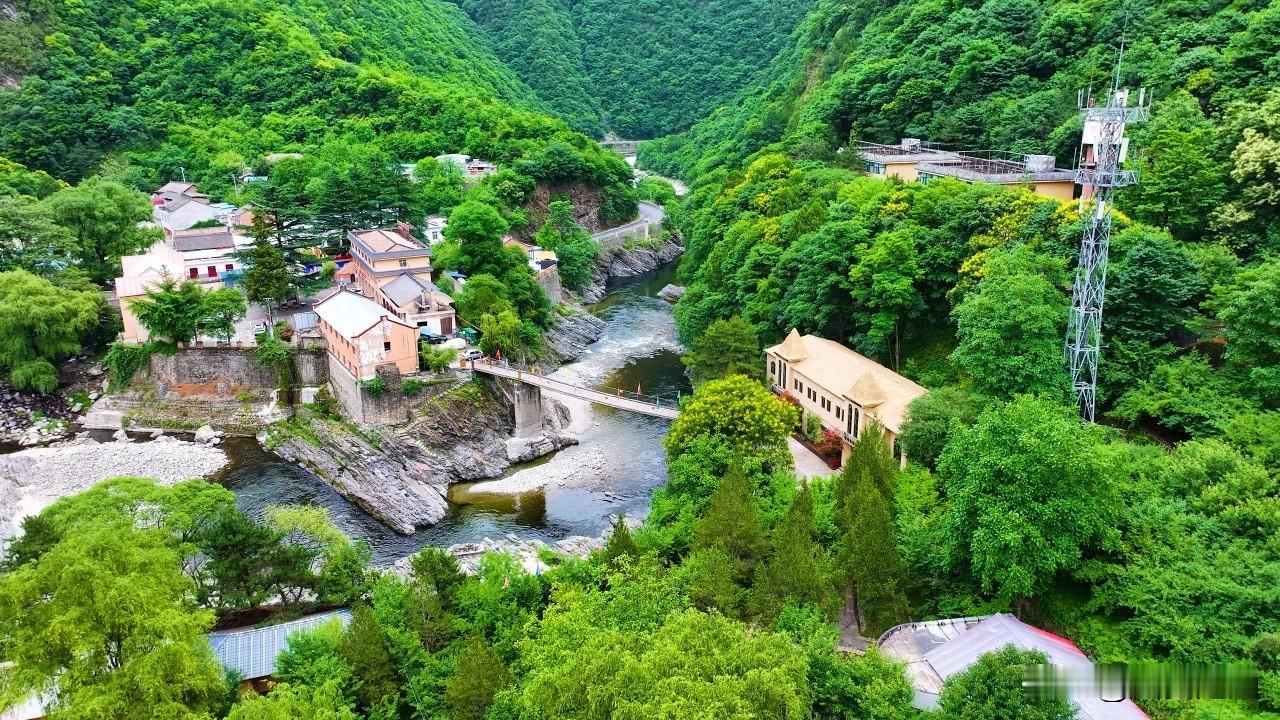 【西安人的夏日治愈指南！闯入绿野仙踪秘境】西安的夏天，最惬意莫过于奔赴山野。黑河