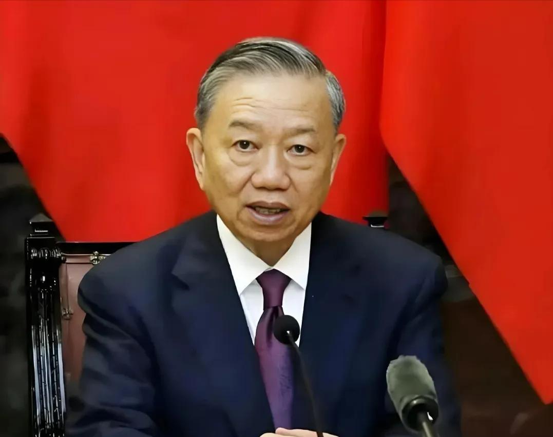 投入超700亿元打造重大航运工程，核心目标十分清晰，就是摆脱过往受制于人的被动局
