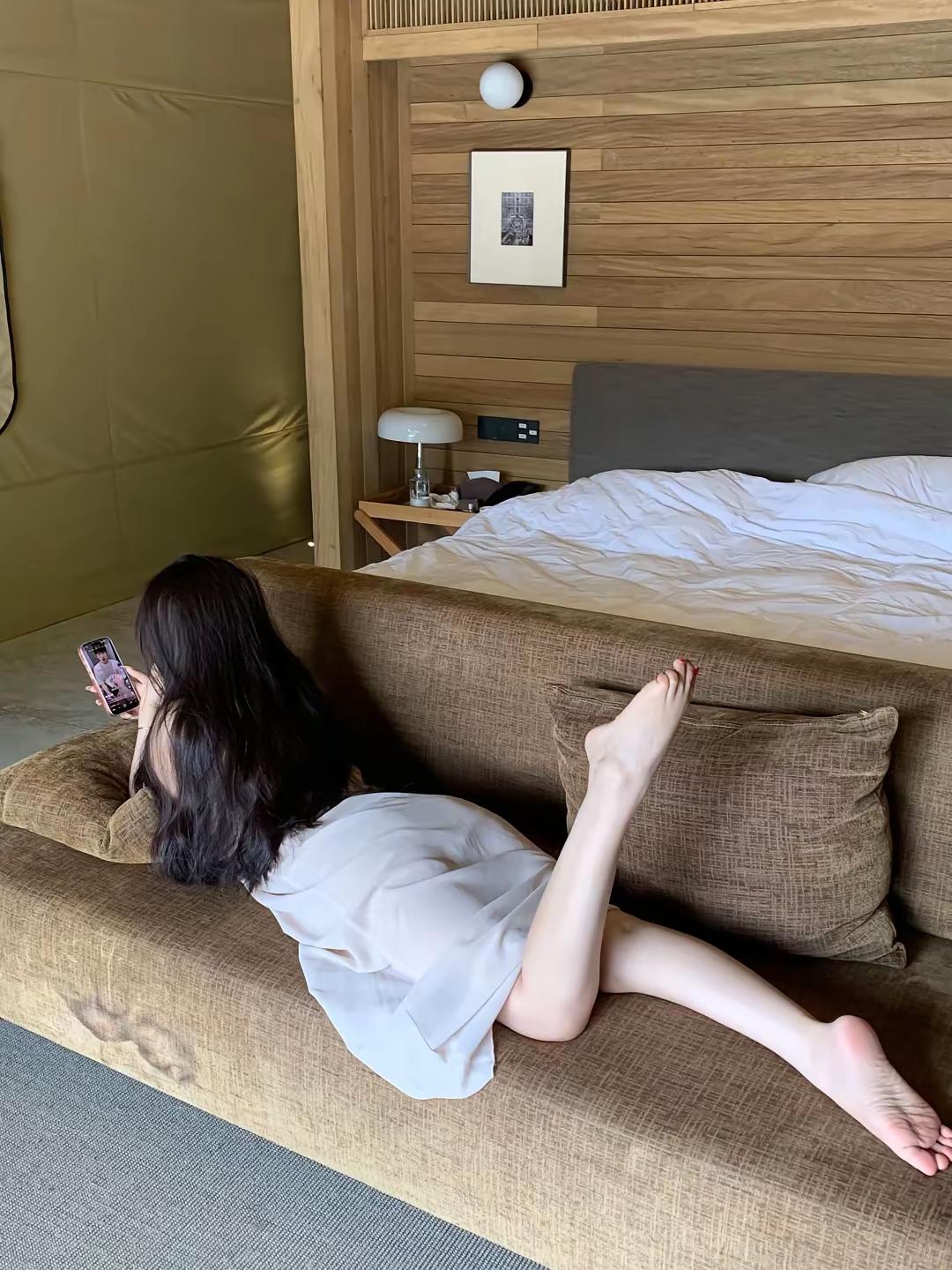 优雅自信穿搭分享美女的魅力能有多大？