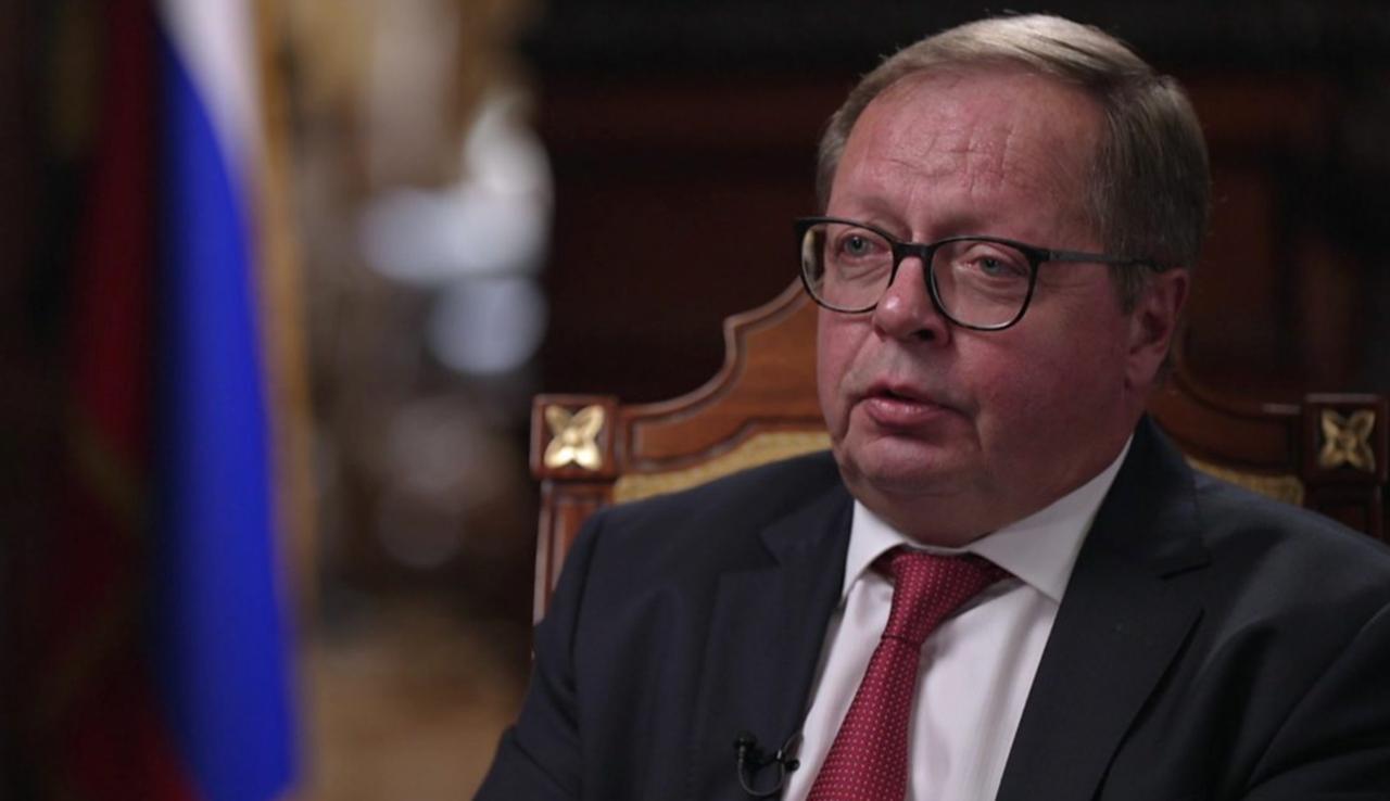 针对中东局势，俄罗斯驻英国大使柯林明确表态。柯林在接受天空新闻采访时指出，俄