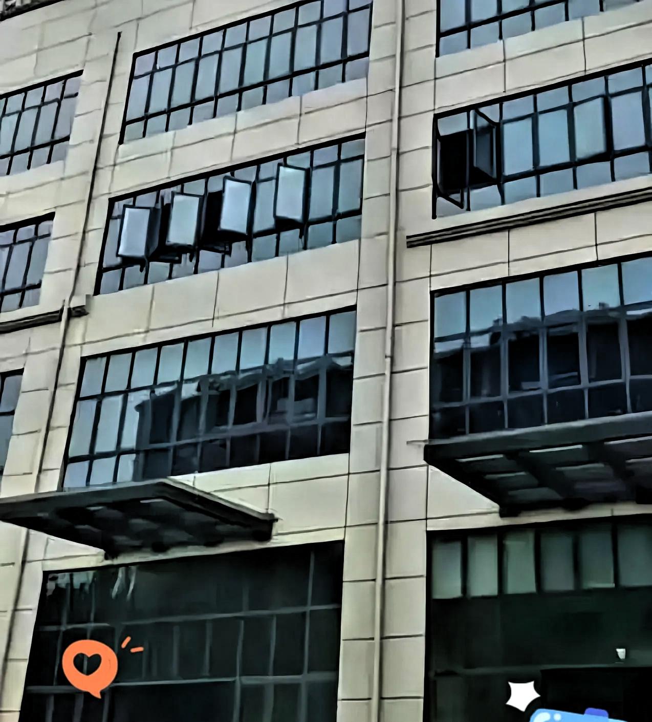 “亏大了！”广西女生高考发挥失常，随手填了个黑龙江大学当保底，结果录取通知书真就