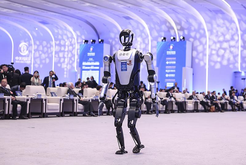 现在的人形机器人市场，基本是中美双极主导的格局，完全不是之前大家想的欧美全产业链