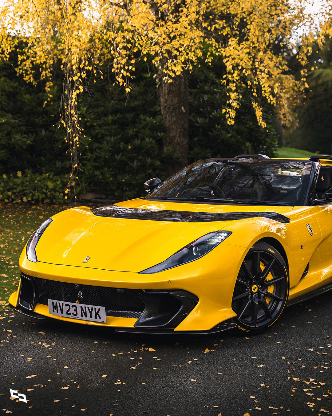 这款法拉利812CompetitizioneAperta是一款非常罕见的限量