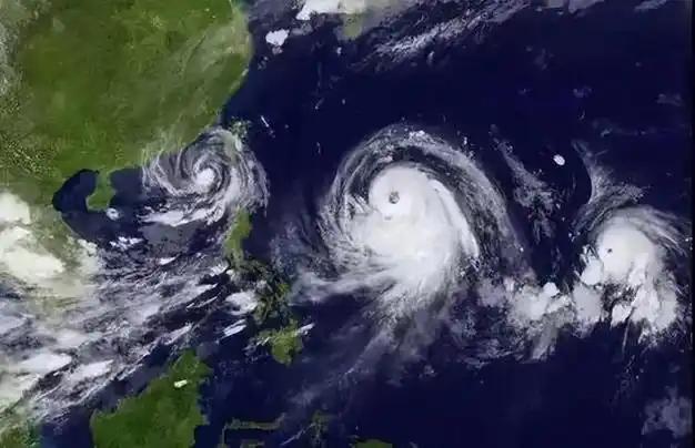 台风预报总遭大众质疑吐槽？早期预报落点大范围模糊、临近陆地才精准，我国2