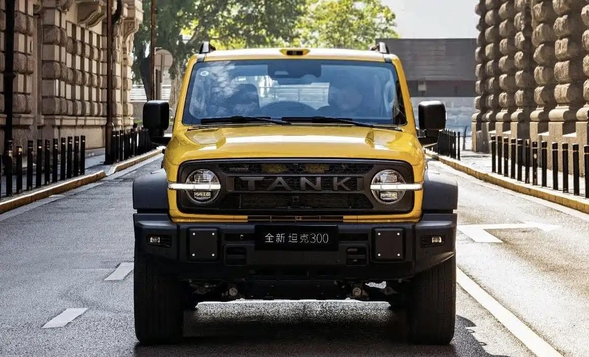 【轴距超3米，坦克300L预售25.98万起，7月19日上市】7月6日，坦克30