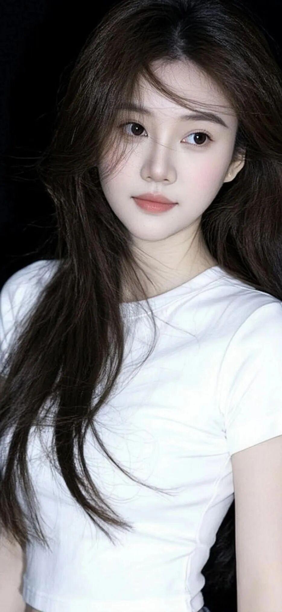 美女究竟能有多美真的美女很难用语言能形容，什么倾国倾城闭月羞花沉鱼落雁国色天香都