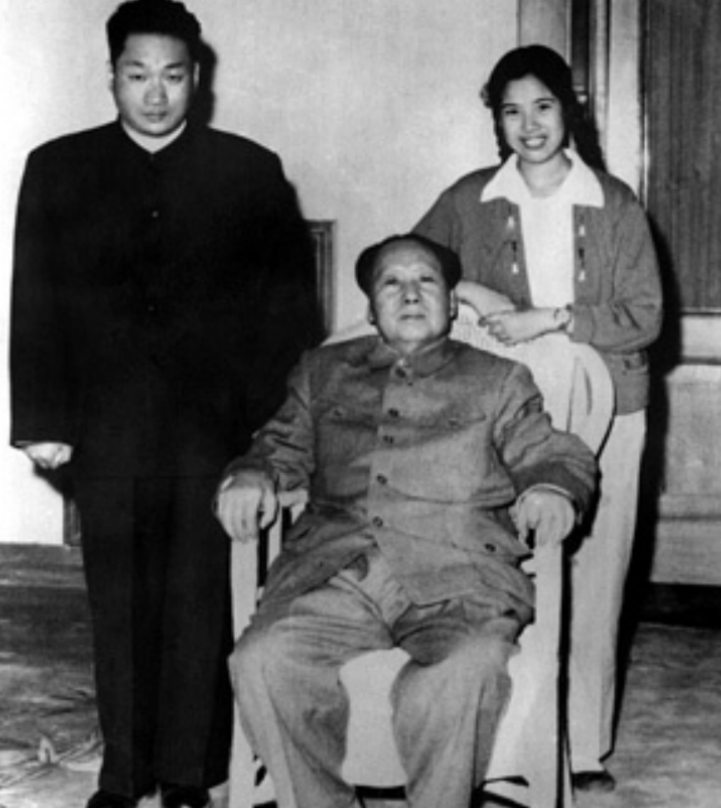 1960年，邵华想去大连，江青觉得不对劲，毛主席：你这是什么话？ 1960年