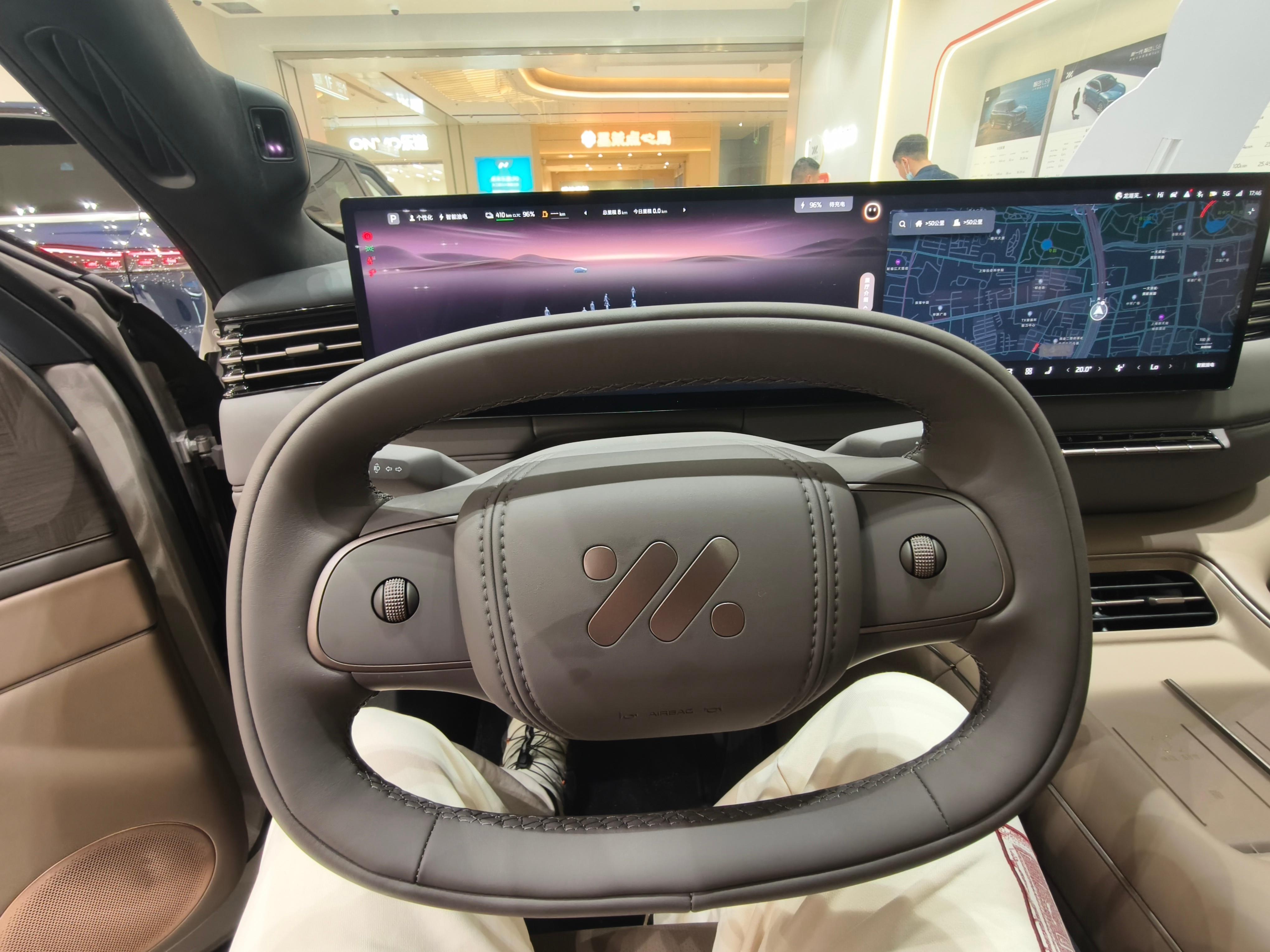 这么多年我一直舍不得卖掉这台智己LS6就是因为综合能力真的很强，在当时同尺寸、同