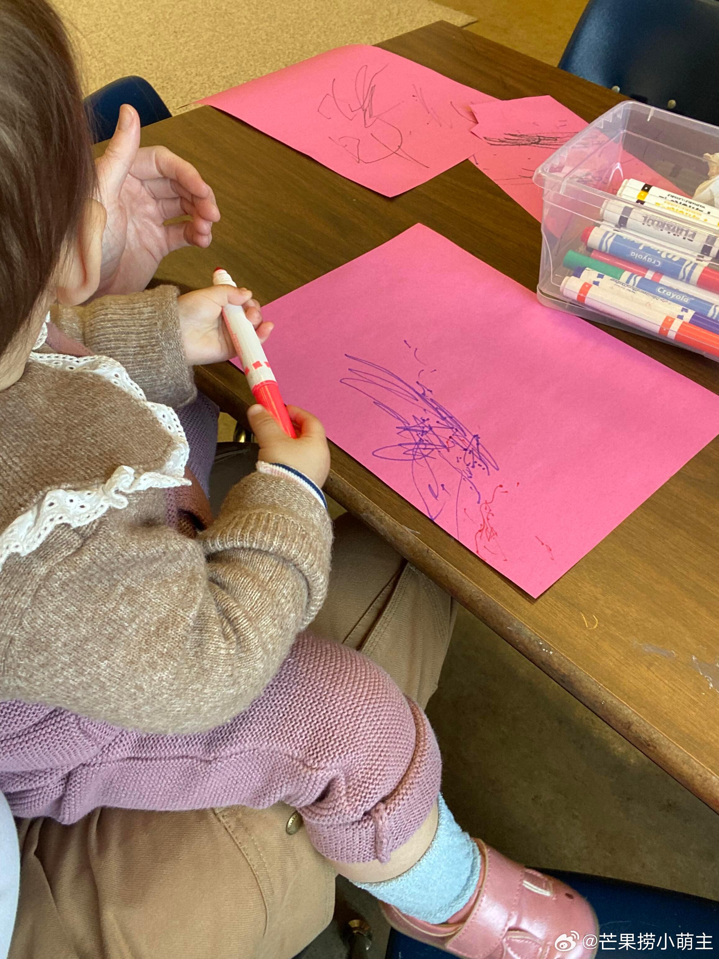 夏克立疑似再婚生女夏克立再婚生女夏克立疑似再婚生女，晒出二女儿萌照，与大女儿夏