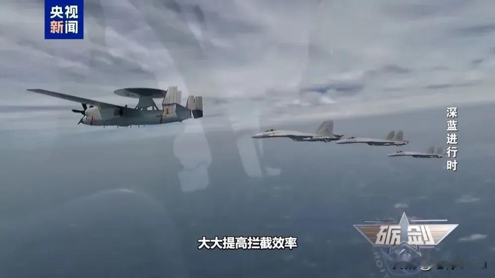 中国航母五件套配齐：电磁弹射300架次零故障，美国福特号故障率高2026年5月
