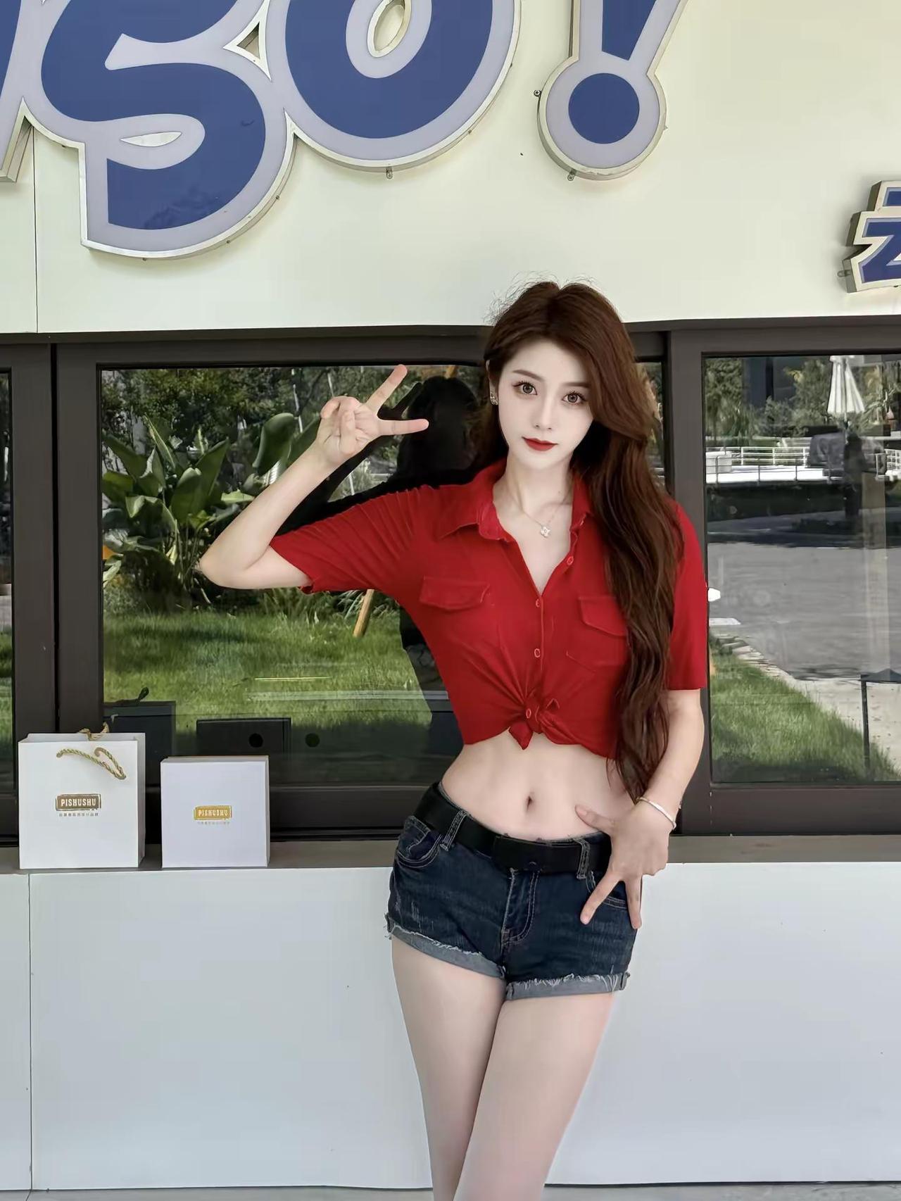 辣妹拍照今日份辣妹ootd辣妹出街街拍随记街头ootd