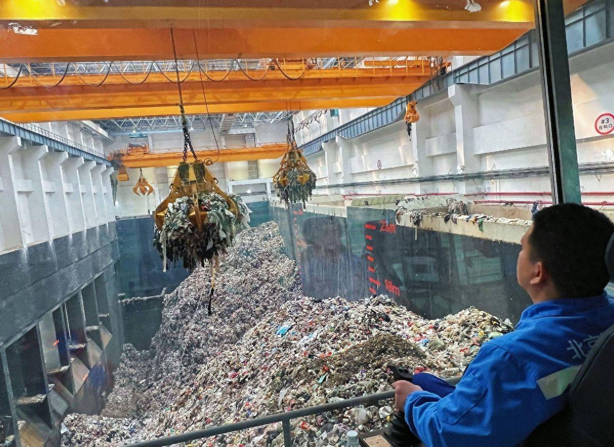 西方媒体惊呼：中国不可怕，可怕的是中国用垃圾发电，拿下了全球第一！ 这帮西方