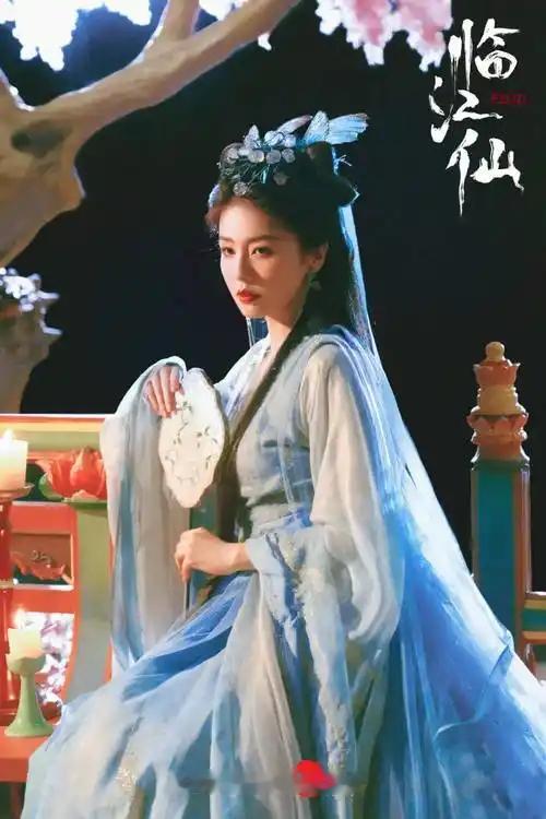 25搜索热度艺人TOP近期，2025百度搜索指数艺人排名发布，排名前十二的女艺人