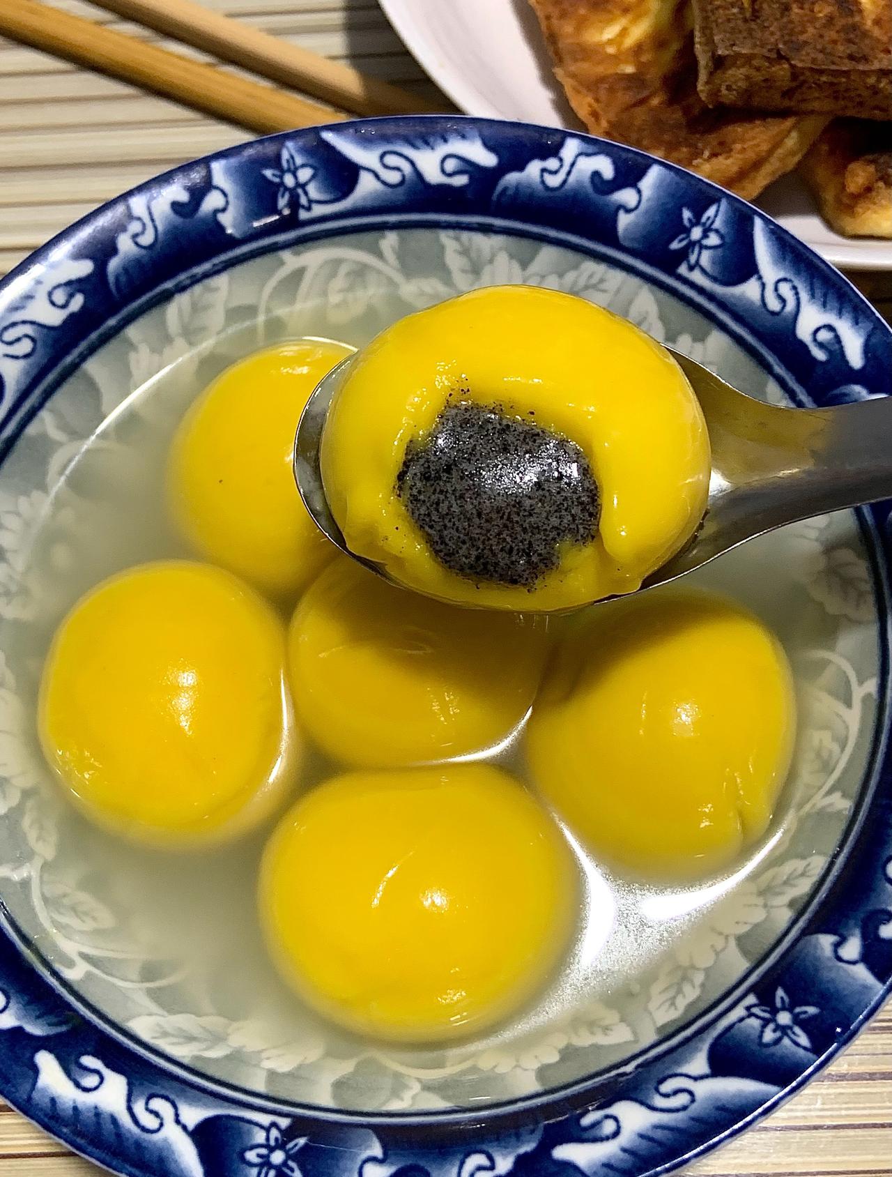 不管吃没吃饱说话要硬气起来～​​​