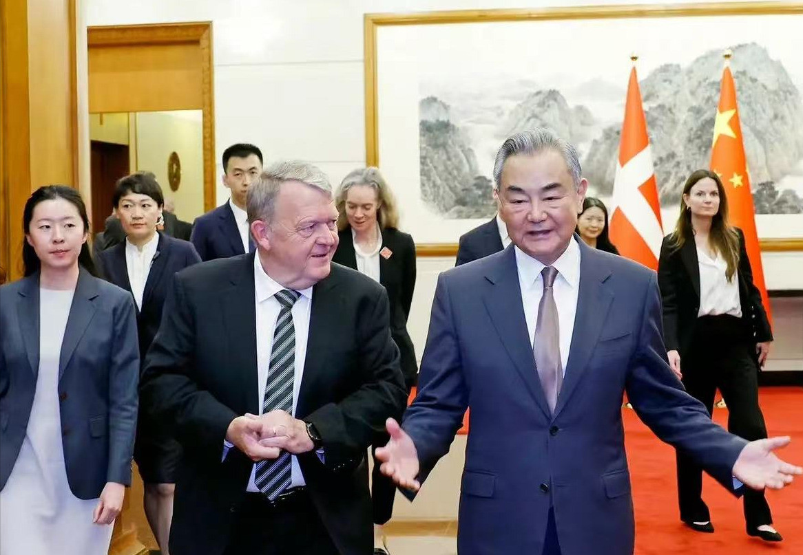 格陵兰岛咋办了？中丹聊明白了！哎呦喂！丹麦这次来中国可不