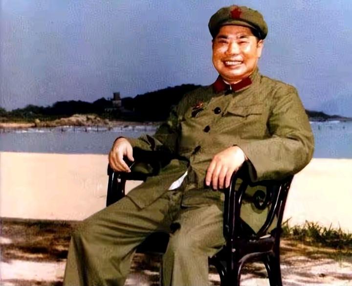 拒绝走特殊通道！杨得志：让一部分人先富，指的是普通老百姓。改革开放初期，“