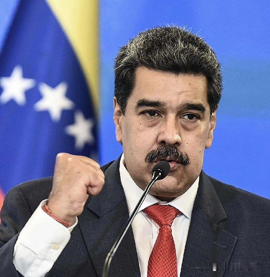 这下轮到美军坐不住了！俄军上将马卡列维奇正式进驻委内瑞拉，120人的“赤道特