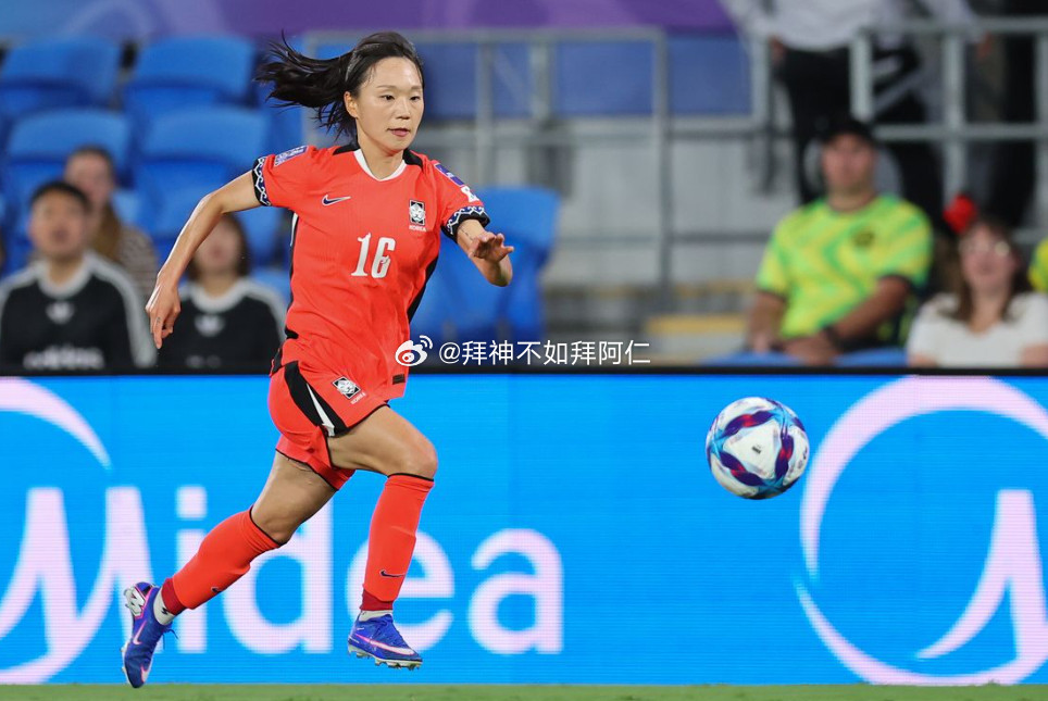 北京时间今天17点，女足亚洲杯小组赛末轮，东道主澳大利亚迎战韩国。赛前，韩国女足