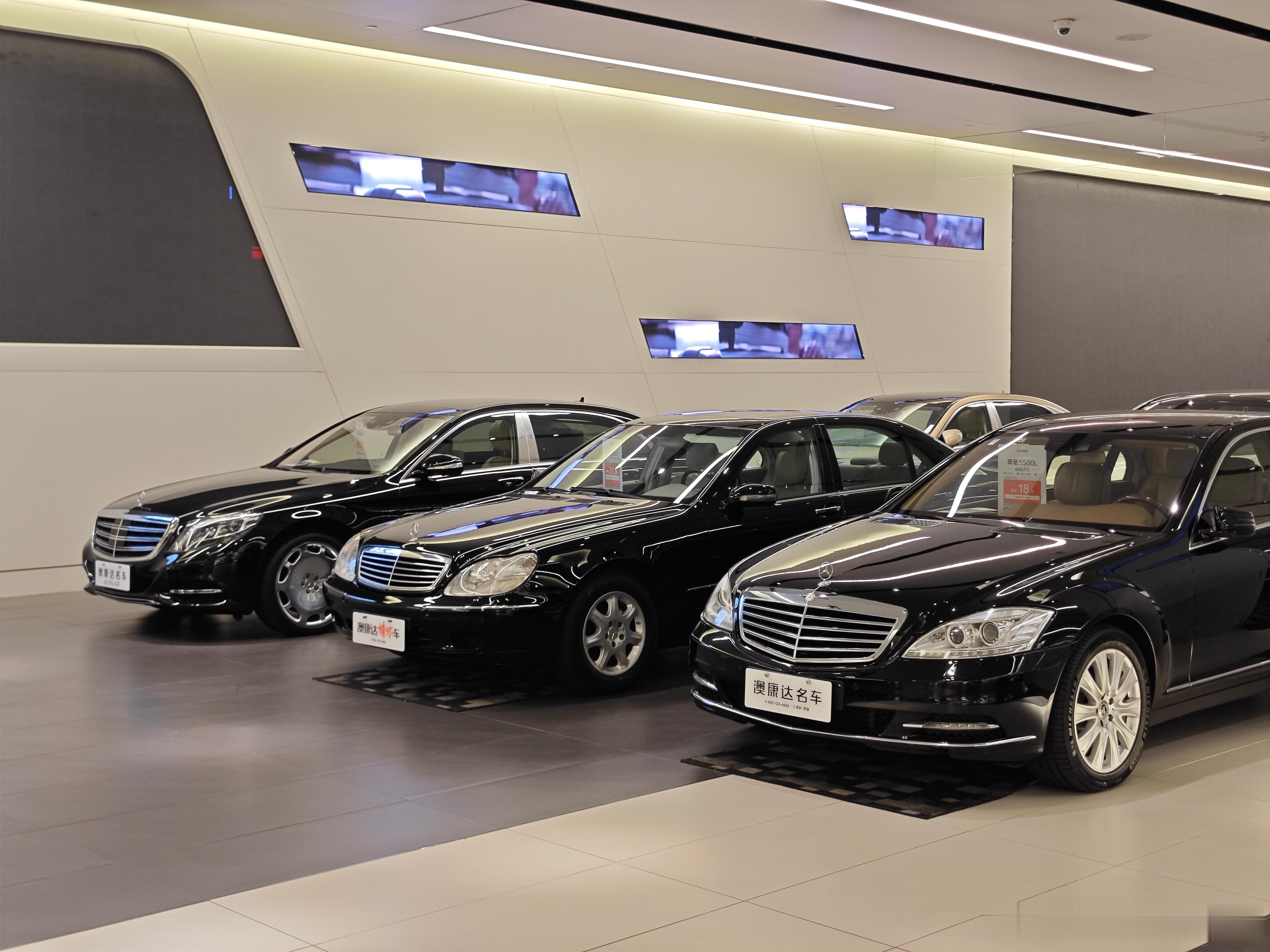 祖孙三代，谁的气场强一点我投221一票