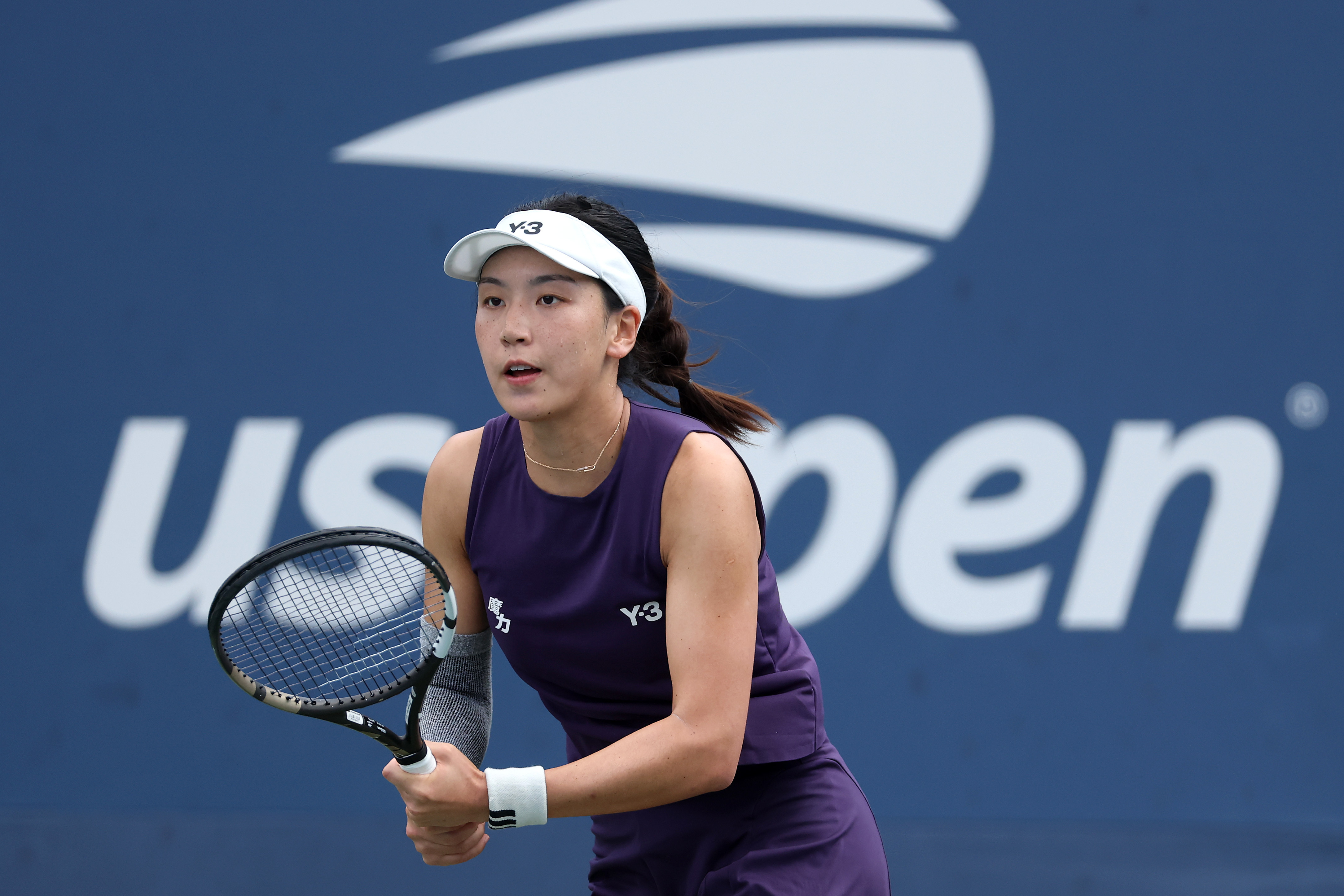王欣瑜美网首战逆转过关💪美网2025女单首轮，签表中仅存的金花独苗王欣瑜以2