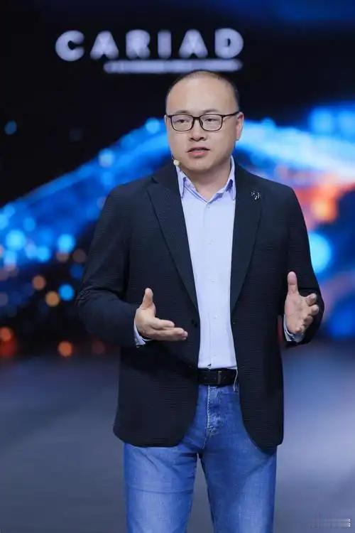 地平线掌门人余凯高屋建瓴地指出，“预判”才是L3、L4高等级自动驾驶的关键。也就