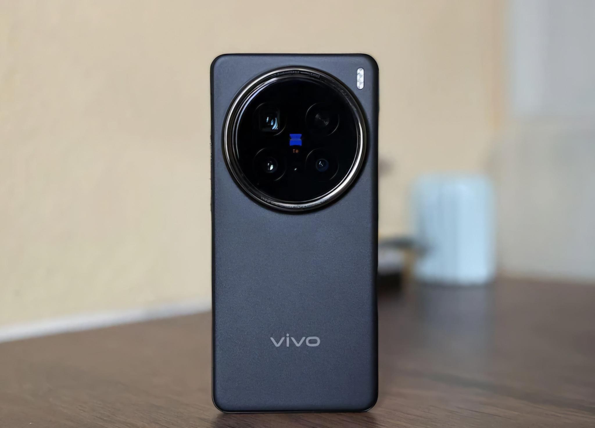 vivoX200ProvivoX200Ultra红色还是更显高级感~vi