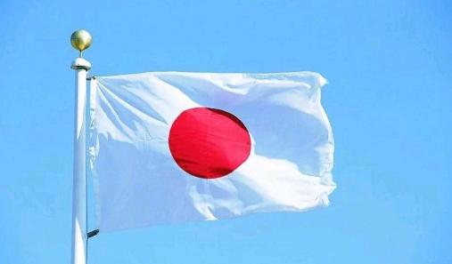 日本现在骑虎难下，左右为难了！日本政府官员承认，美国的邀请让日本非常的头疼！2月