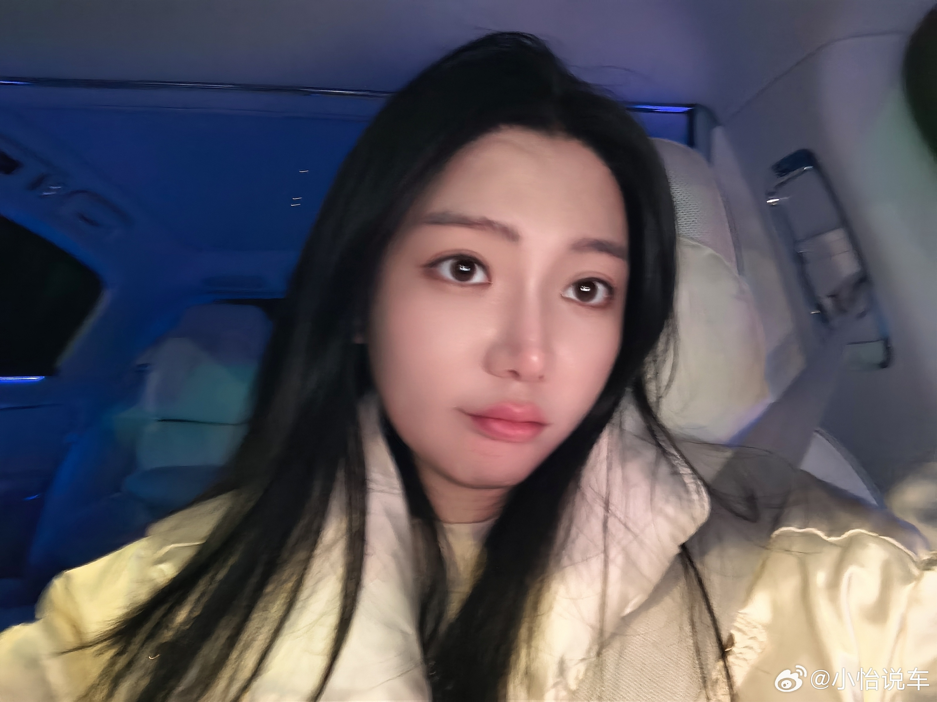 老板说让我减肥过5不食可是我真的好饿啊😭😭😭怎么办？