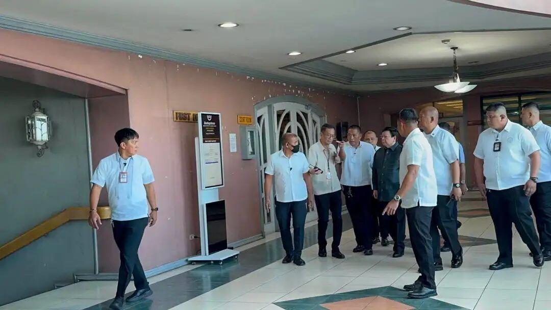 反贪法院想干什么？6日，菲反贪法院突然签发对参议员马科莱塔的逮捕令，目前马科莱