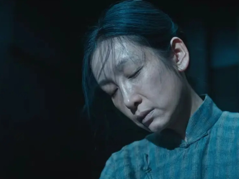 费左氏下毒害死苏苏和郭龟腰，观众愤恨这女人太蛇蝎心肠了，其实大家都错怪了她，是编