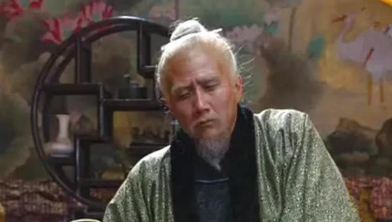 1398年，71岁的朱元璋躺在龙床上，十分虚弱！突然想起远在他乡的燕王，他又不由