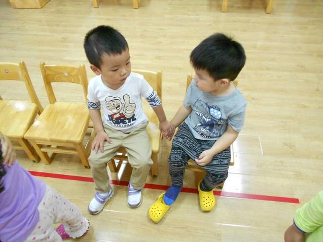 父母如何教会孩子交朋友? 打开看看就懂了