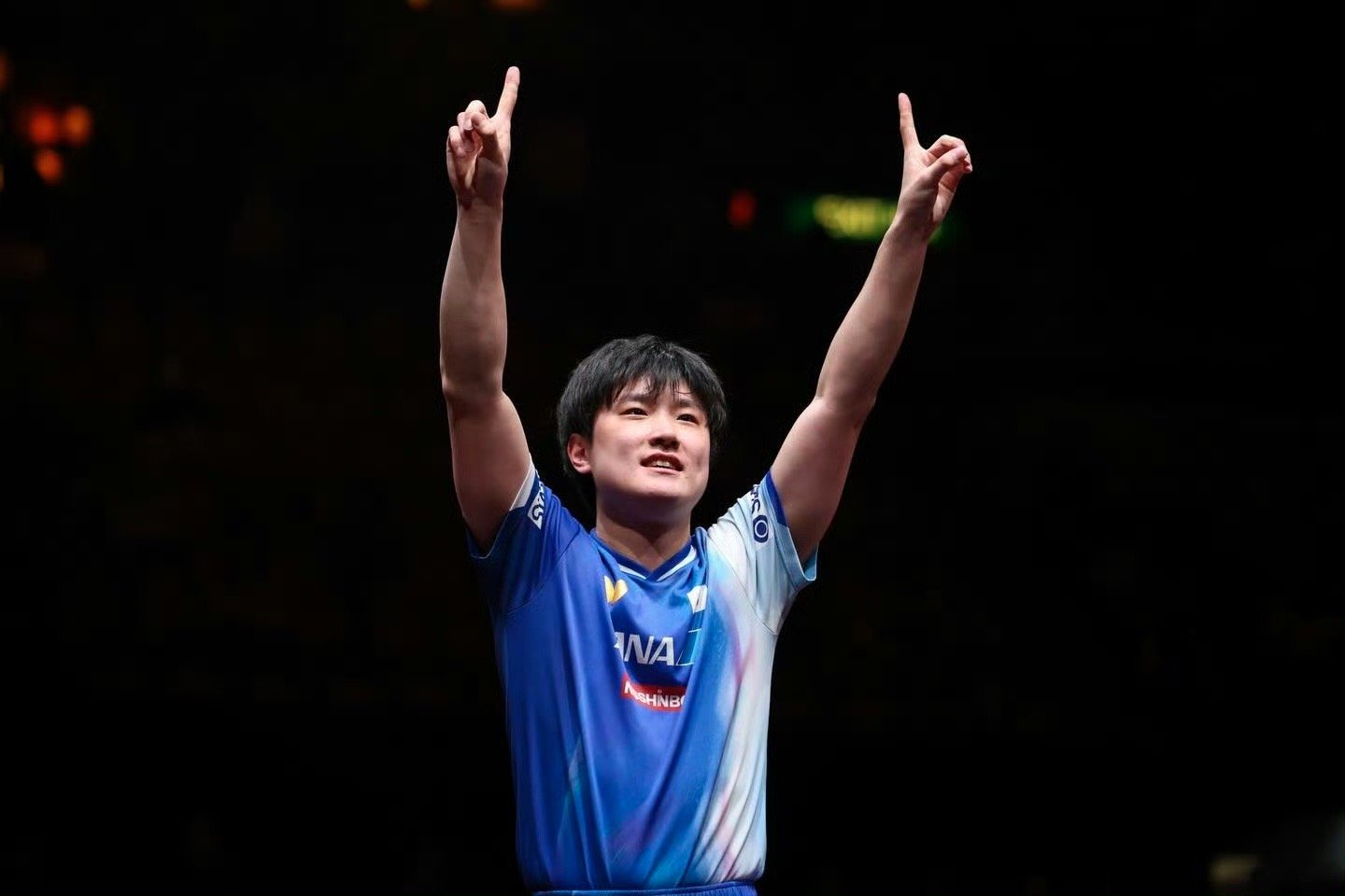 张本智和总决赛夺冠后发文张本智和说明年争取拿更多冠军张本智和总决赛夺冠后更新社