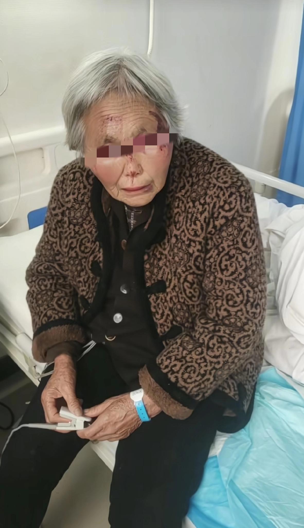 四女一儿，竟不能给老人把好养老的关！那个年代的老人，对“儿女双全”的执念太深了