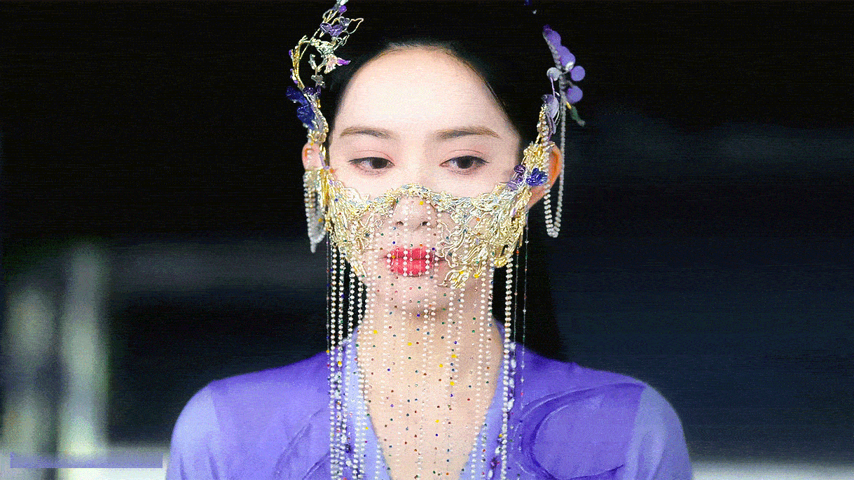 孟子义青木媛面具造型出场，好美好灵动​​​