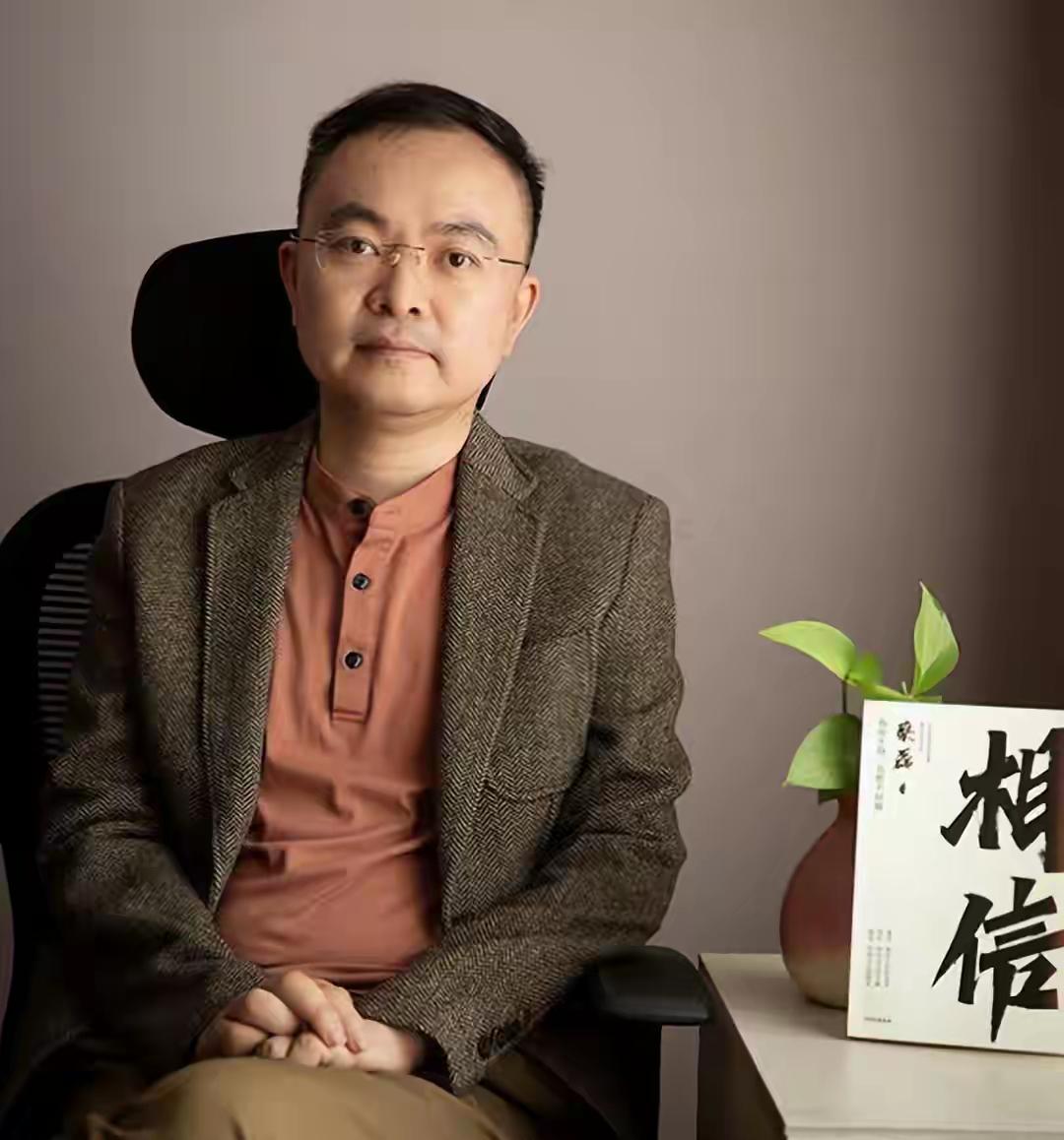 蔡磊这7年，把渐冻症的“死局”活出了光！40岁本是京东副总裁的人生巅峰，蔡磊却
