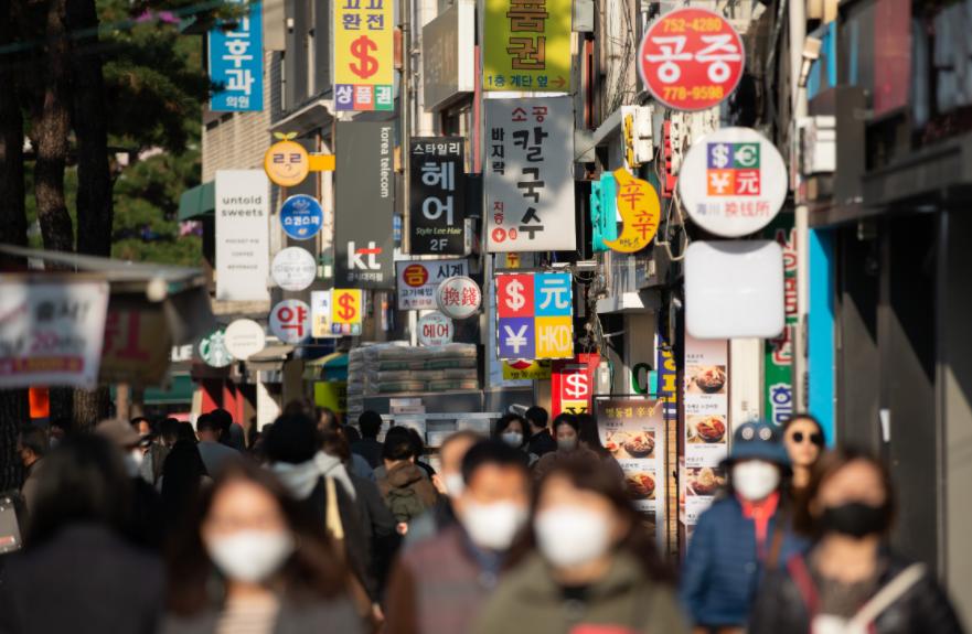 继新加坡、马来西亚之后，美国华人发声！美国华人称：中国人不要自以为是，现在连