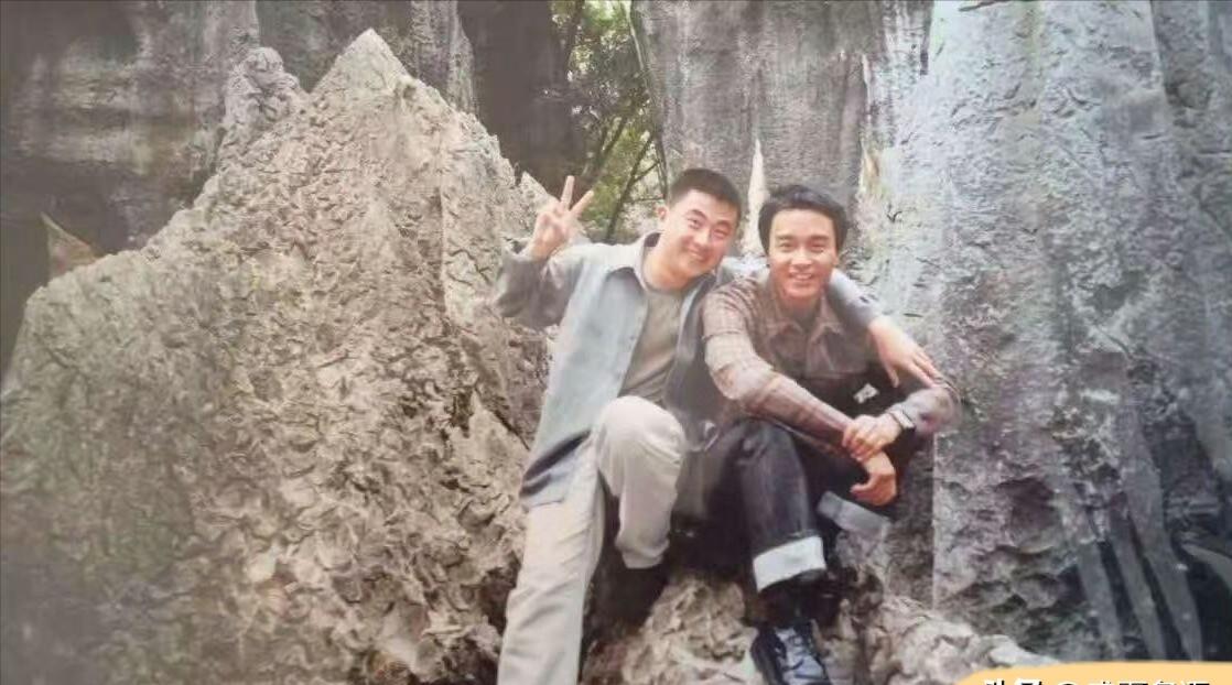 张国荣，冲上热搜！4月5日清明节，已去世23年的张国荣，突然冲上了热搜，谁能