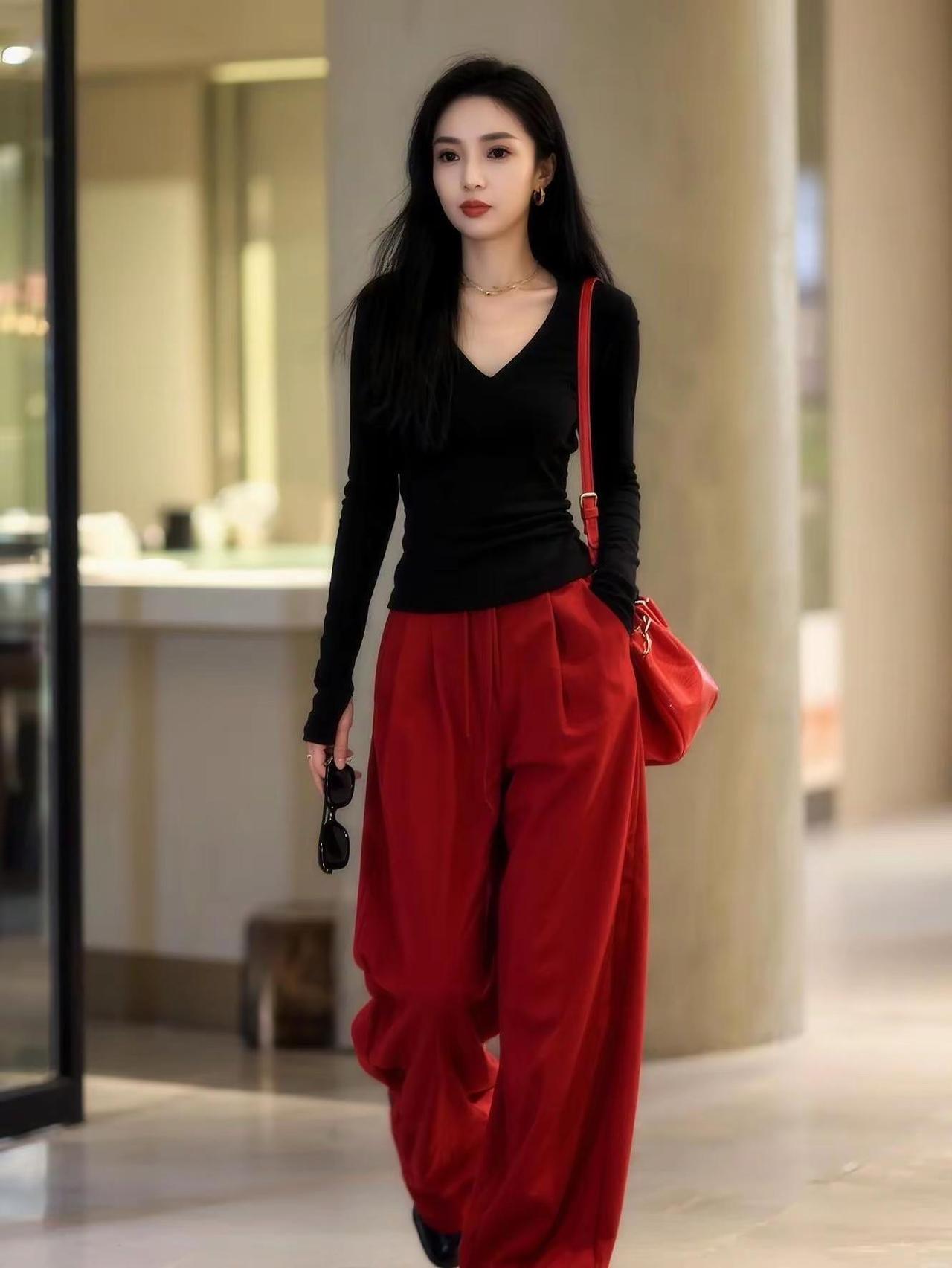 服装展示穿搭搭配