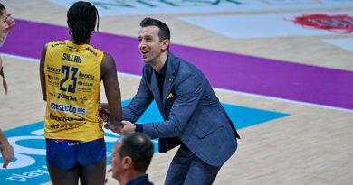 朱婷、加比轮休，科内利亚诺客场3:0（25-20、25-10、25-22）轻