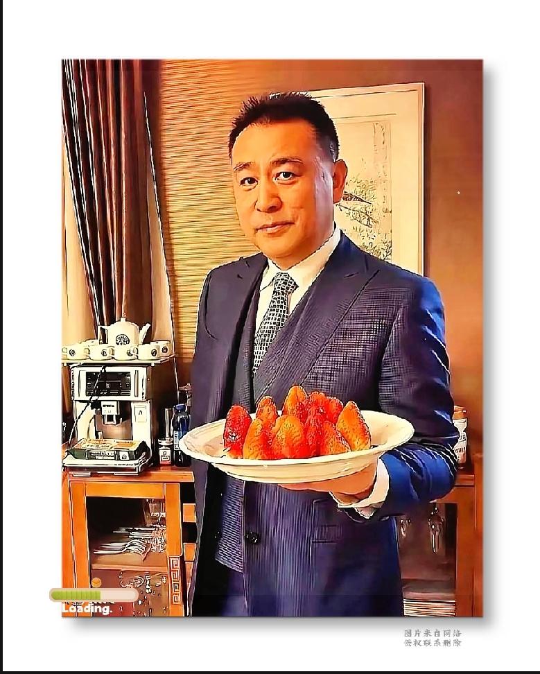 张宏民的退休生活，直接给不婚族打了个样。前央视主持人张宏民的退休日常，活出了