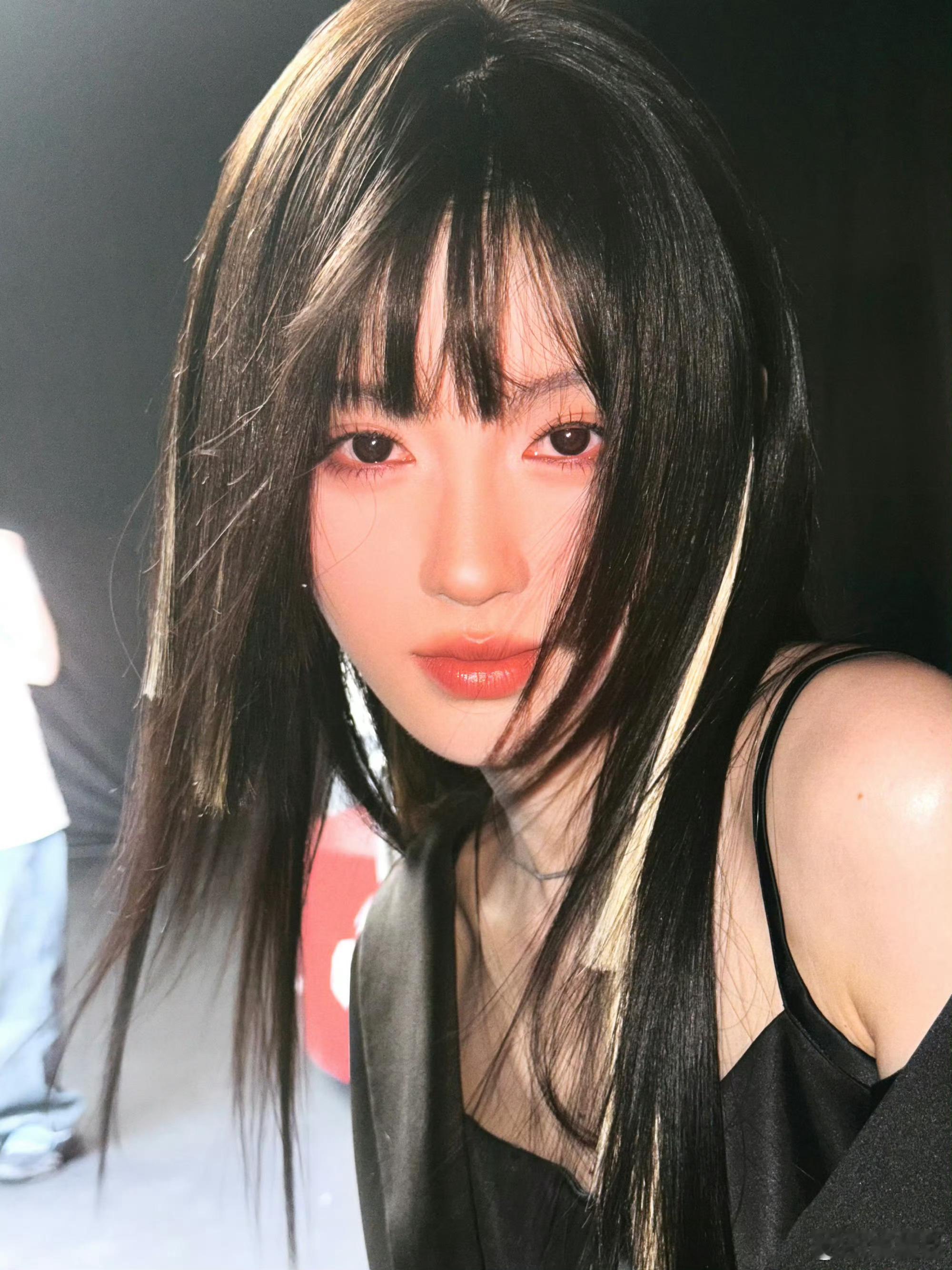 鞠婧祎更新～MAC​​​