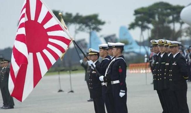 日本这次算是豁出去了，横竖都是死，不如放手一搏，赌上国运。可它搏的不是生路，