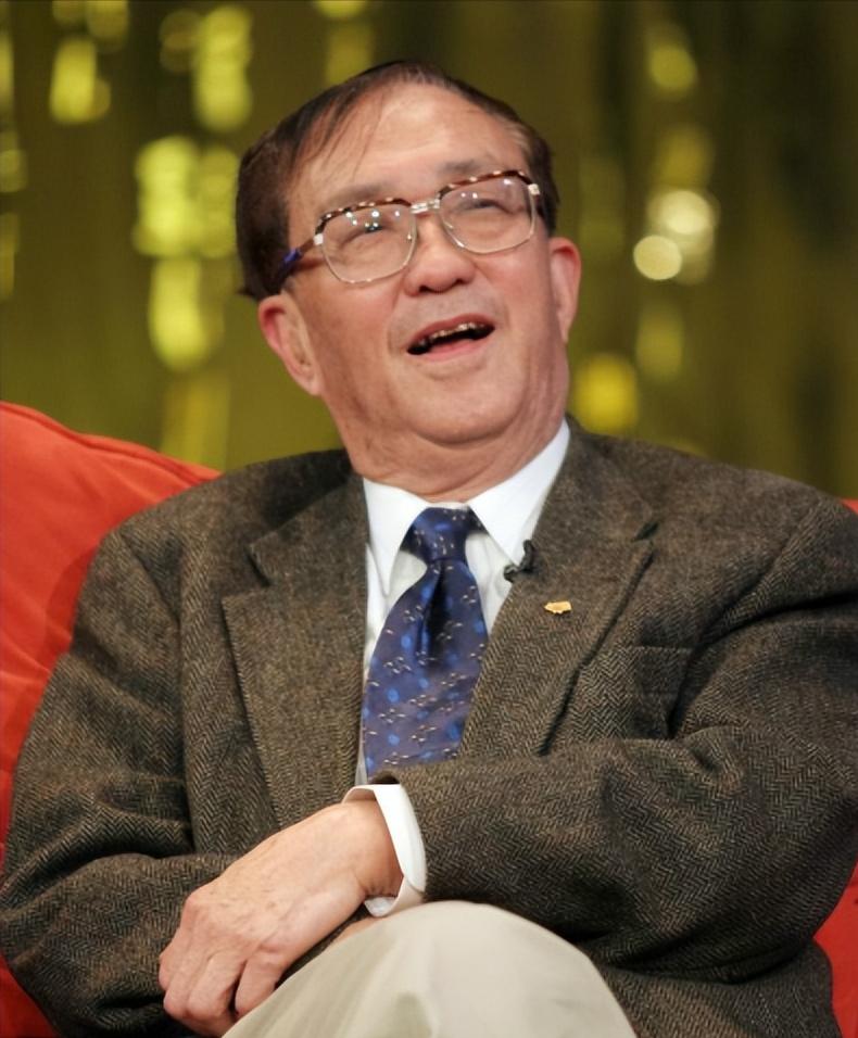 谢晋一家六口已经全部离开人世，最小的儿子谢衍也在2018年因肺癌走了，才59岁。