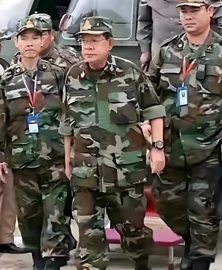 洪森如果没“出卖”佩通坦，估计即便是现在，一旦出现边境摩擦，佩通坦还得喊洪森一声